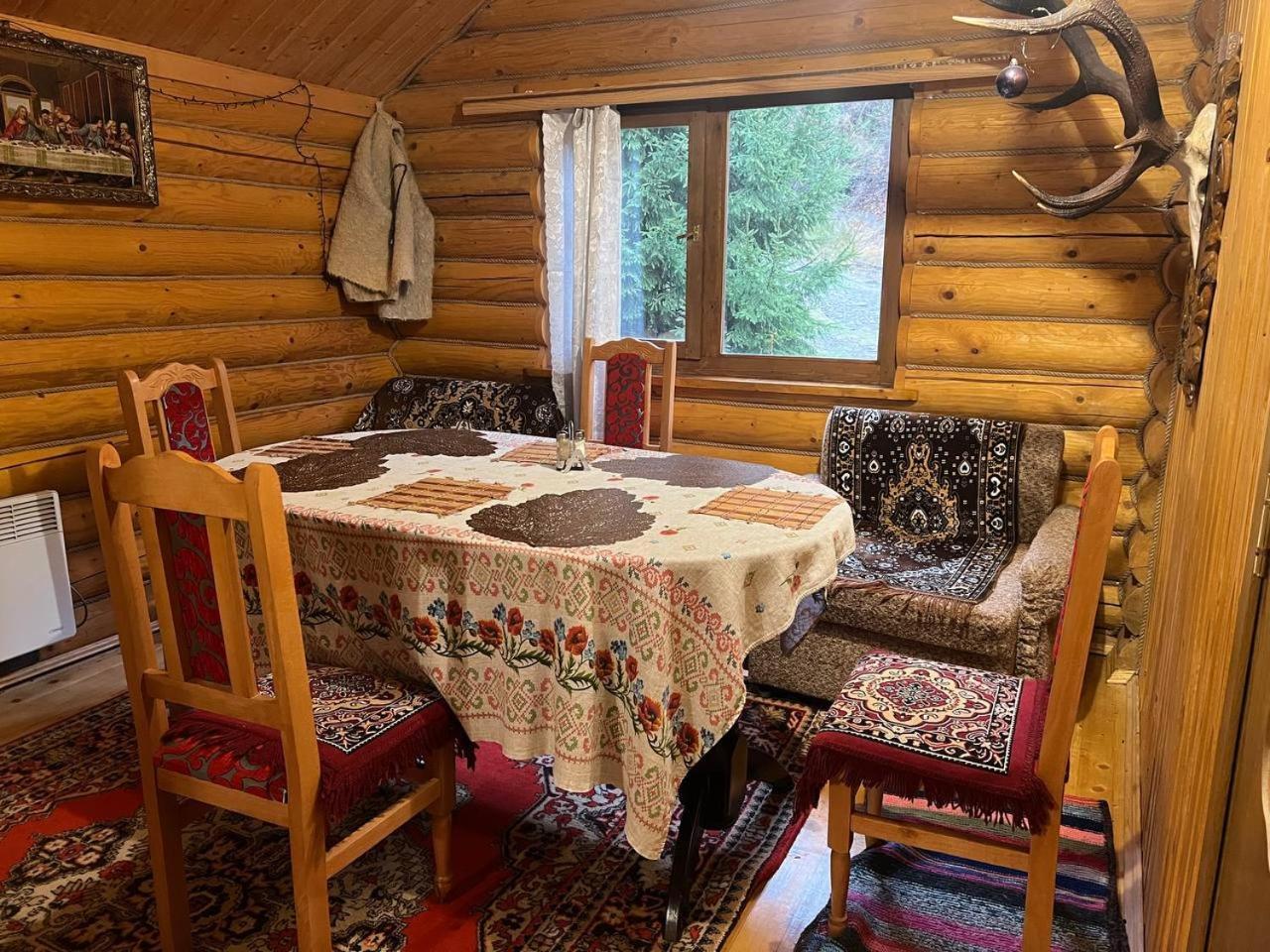 Hostel Farmstead Lisova Mizhhirya  Exterior foto